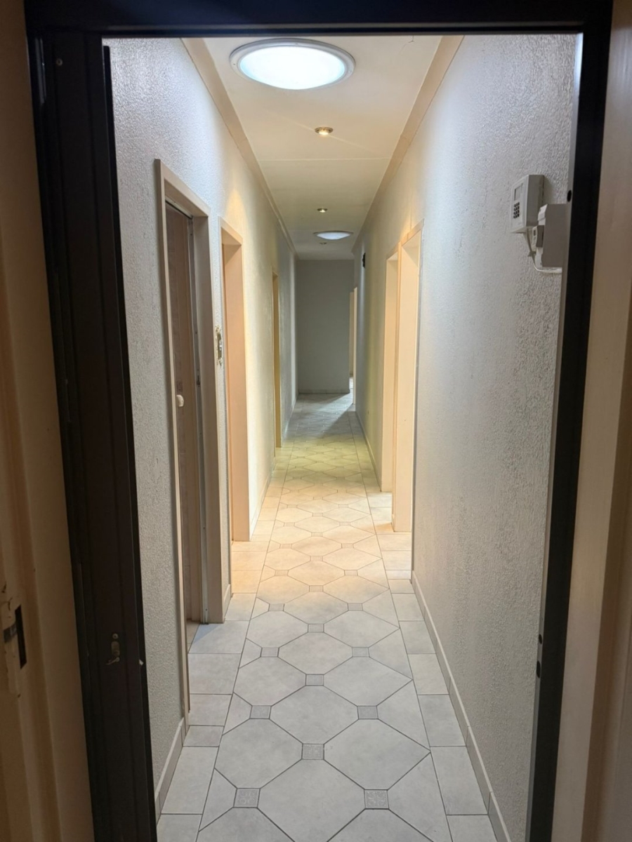  Bedroom Property for Sale in Miederpark North West